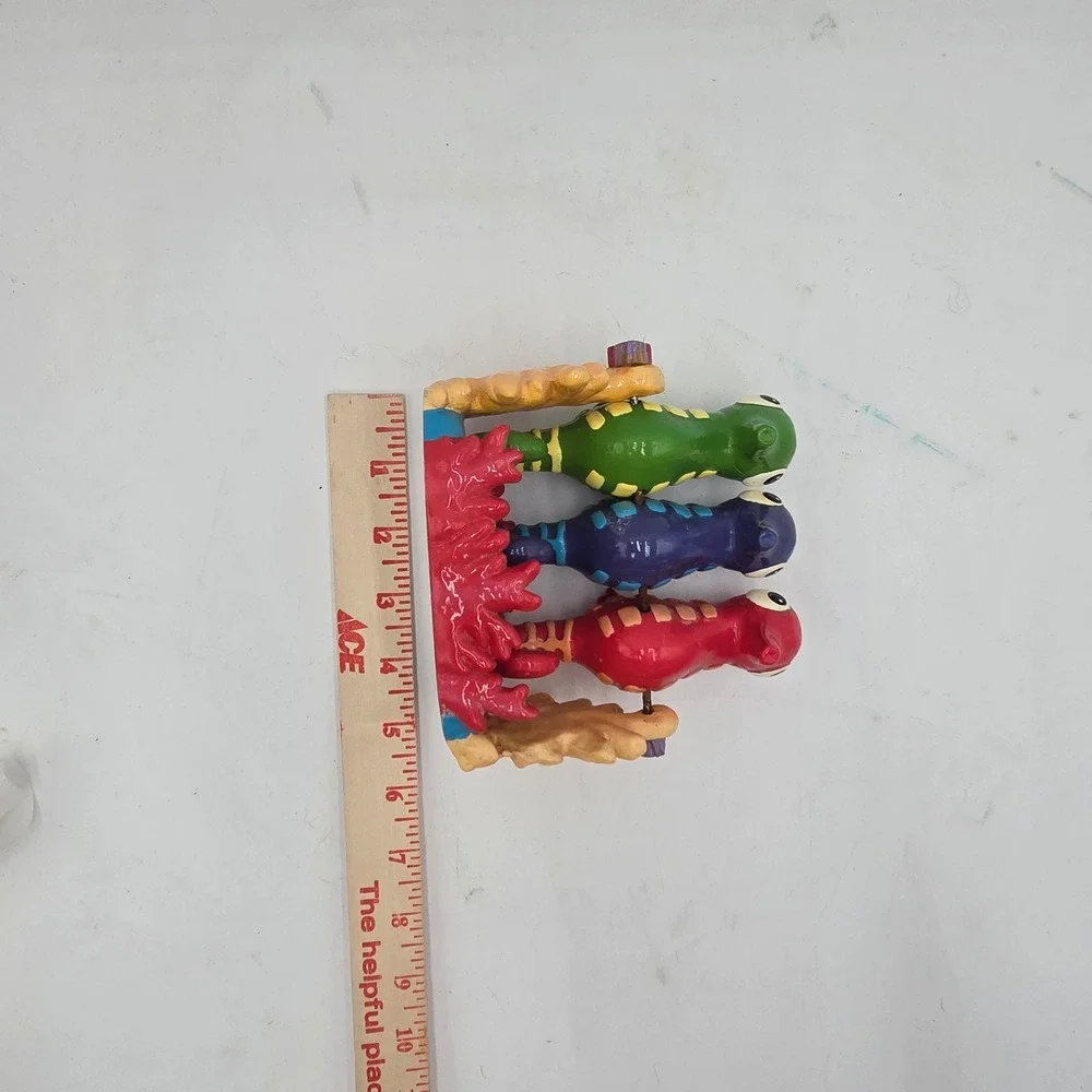 Colorful Sea Life Seahorse Toothbrush Holder Resin Ocean Nautical Beach Bathroom